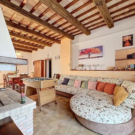 Holiday home Il Sentiero Del Poeta -