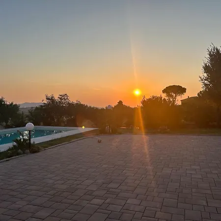 Il Sentiero Del Poeta - Vakantiehuis Bagnolo (Marche)